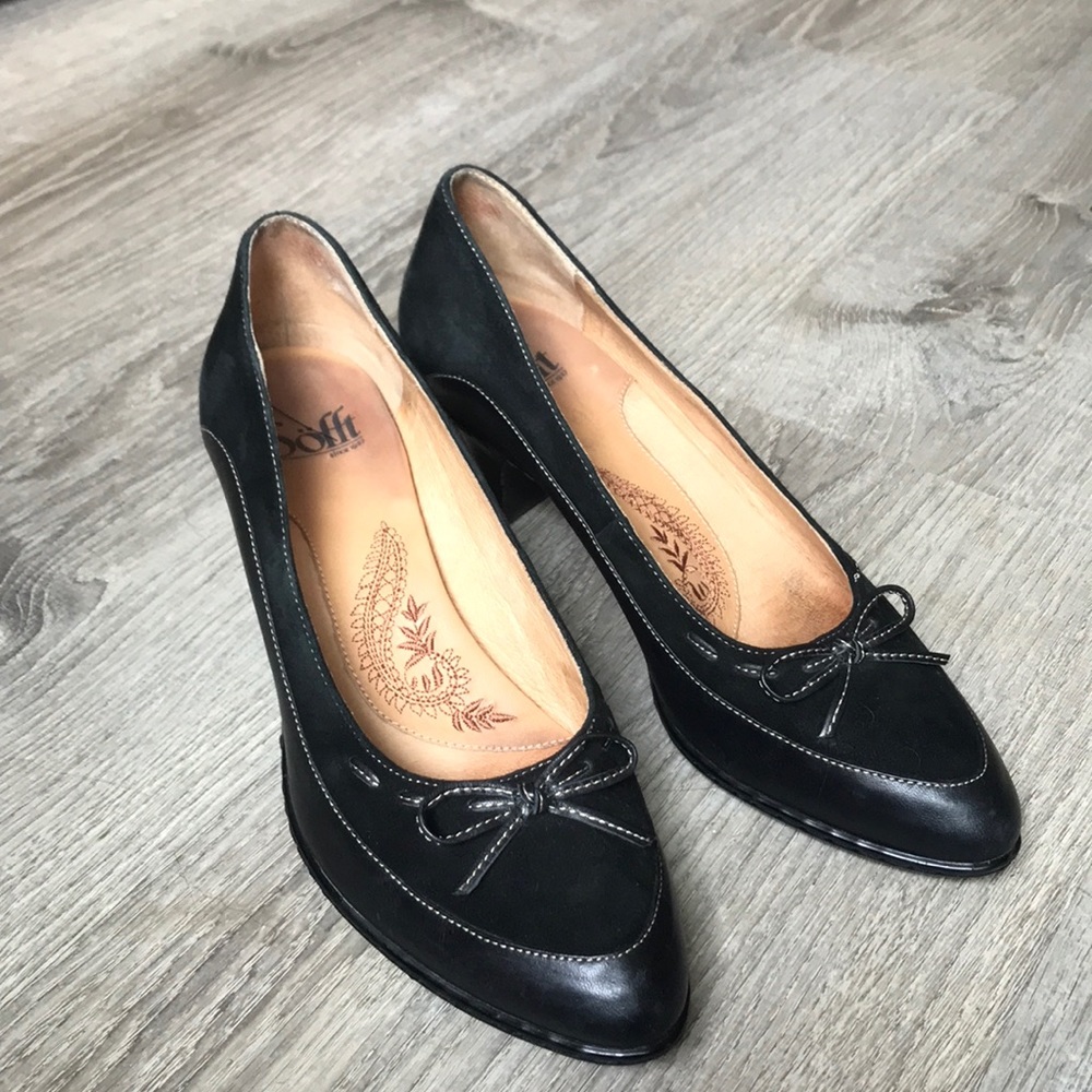 Pair of Sofft Black Suede Pumps- super comfy